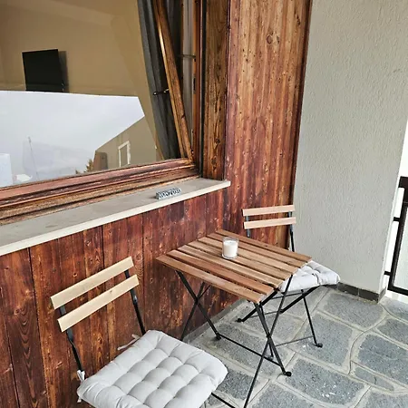 Alpina Apartment *